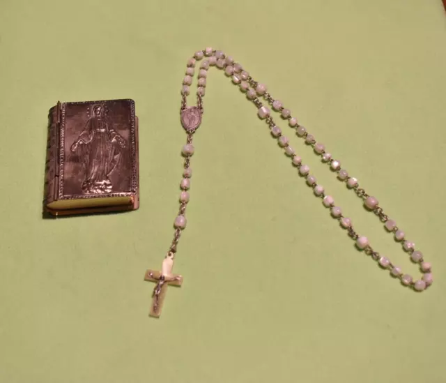 Vintage Hübscher  Rosenkranz Perlmutt farbig  Rosary 30 cm mit Büchse aus Metall