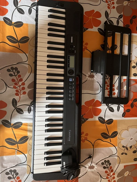 Tastiera Musicale Casio CT-S100 | 61 Tasti, 122 Suoni, 61 Ritmi | USB Per PC | Leggio Incluso | Nero