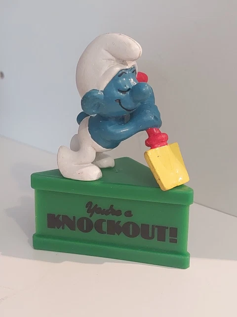 Schtroumpf 3D vaniteux sur socle smurf pitufo puffo puffi