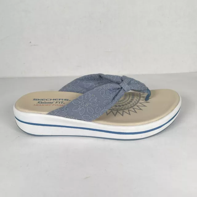 Skechers Relaxed Fit Womens Size 7 Memory Foam Flip Flop Sandals Blue Shoes