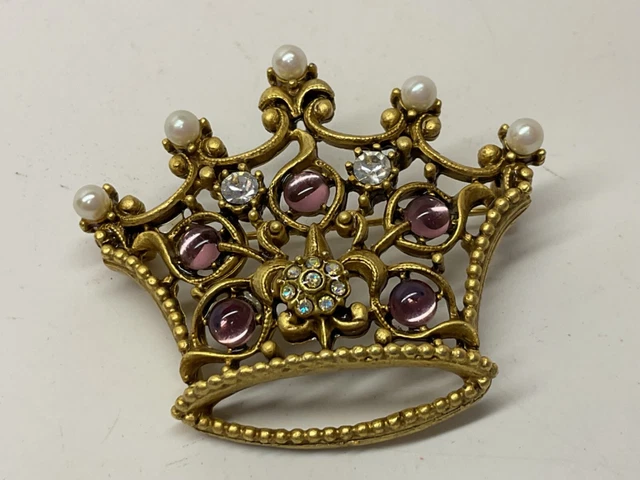 VTG Signed Gold Tone JEWELED CROWN Brooch Faux Pearl Crystal Amethyst Cabochons