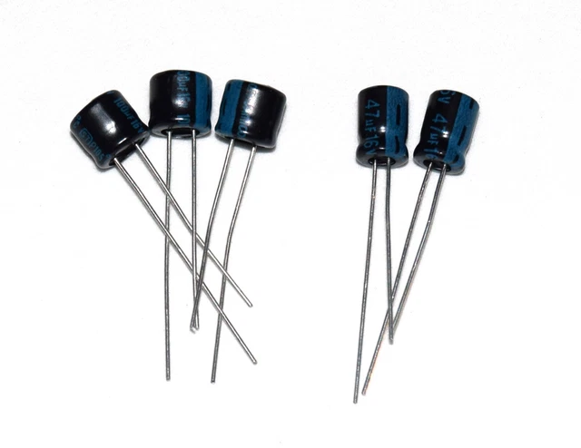 KIT CONDENSADORES REPARACIÓN Placa lector Gamecube capacitor EUR 13,95