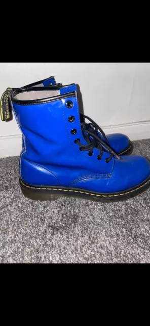 Electric blue doc best sale martens
