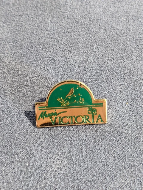 VINTAGE LAPEL PIN (A34) Enamel Manoir Victoria $8.00 - PicClick CA