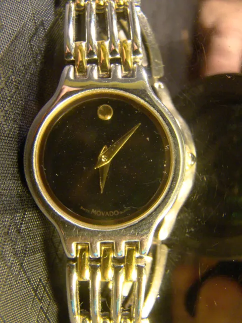 Pretty Ladies Movado Museum Dial Black Face Two Tone Gold Silver Bracelet Watch