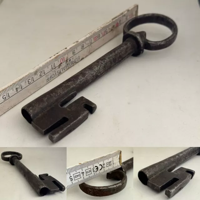 Antiker Hohlschlüssel 18 / 19 Jhd.Schlüssel 15 cm