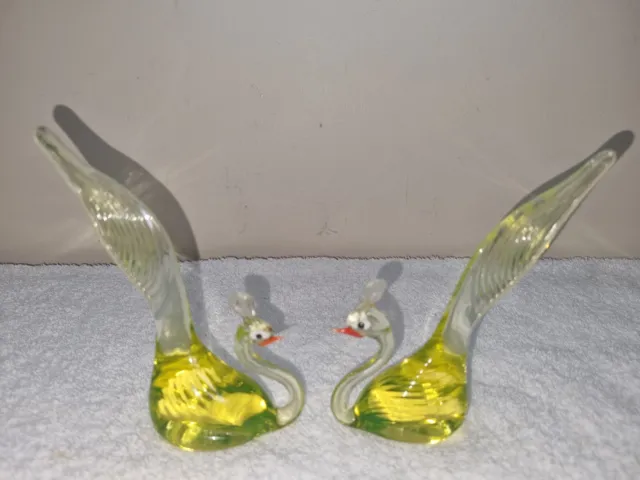 Vinatge Pair Glass Swans Made In Italy Handmade