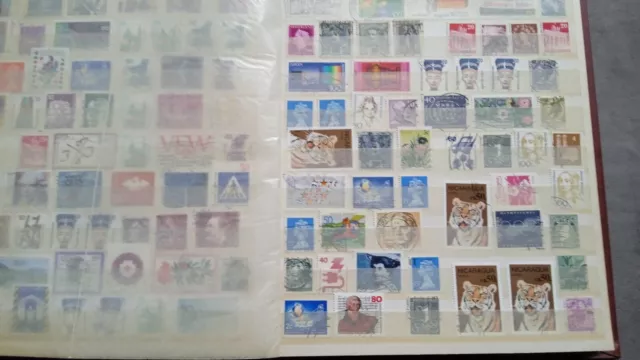Briefmarken-Album, voll, ca. 2300 Stk: Norge, BRD, Guinea, weltweit