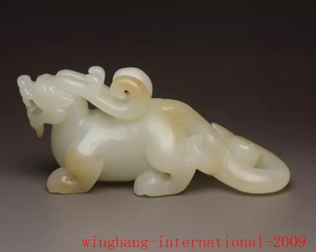 China natural hetian jade Carved fengshui sacrifice Kirin beast ornaments statue