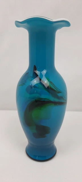 Vase Ancien En Verre Bleu Opalin – Orné De Camées Et Décor Doré – Vintage