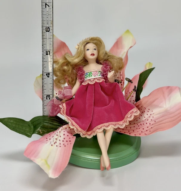Paradise Galleries Treasury Collection Porcelain Thumbelina Doll Timeless Tales 6