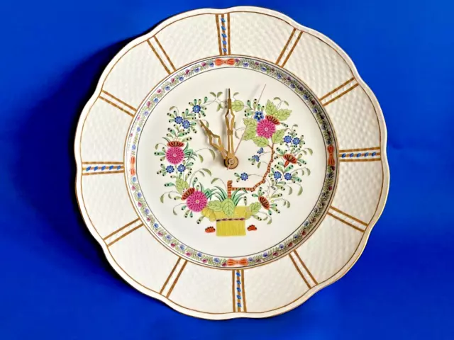 Herend Porcelain Handpainted Indian Basket Multicolor Wall Clock 527/Fd