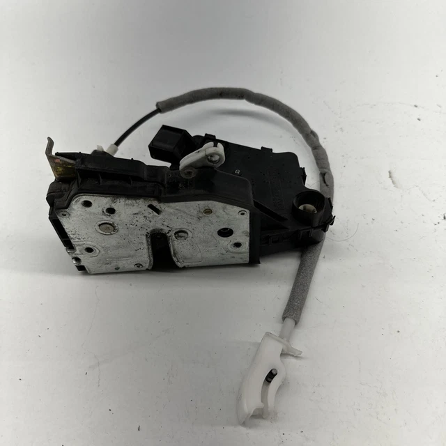 2001-2005 BMW E46 325i 330i Door Lock Actuator Latch Driver Rear OEM LH Left 2001-2005 BMW E46 325i 330i Door Lock Actuator Latch Driver Rear OEM LH Left