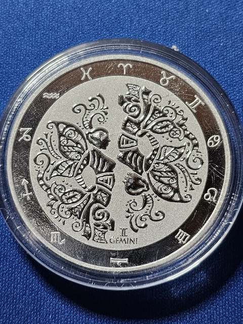 2022 Tokelau 1 oz .999 Silver $5 Zodiac Series: Gemini, in Capsule