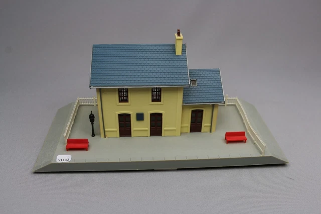 Y1114 Jouef 1980 maquette train Ho 1:87 maison du garde barriere