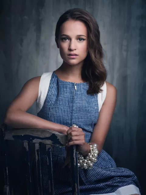 V7254 Alicia Vikander Beautiful Face Portrait Sexy Actress WALL POSTER PRINT AU