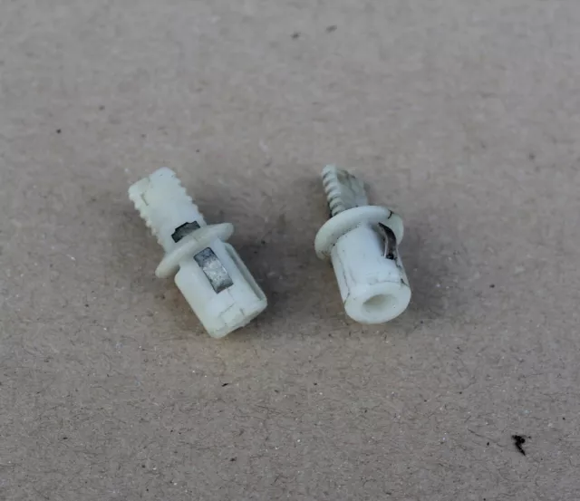 Genuine Mercedes-Benz Mb W126 W123 Dash Instrument Cluster Light Socket 2Pcs Oem