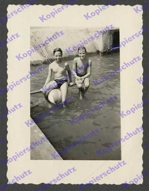 orig Foto Naturschwimmbad Floriansmühle Bach Freimann Sommer Kinder München 1953 2