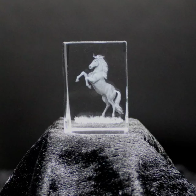 Kristallglas Figur - Pferd - Glaswürfel 3D Laser Cube, Deko Skulptur LED Licht
