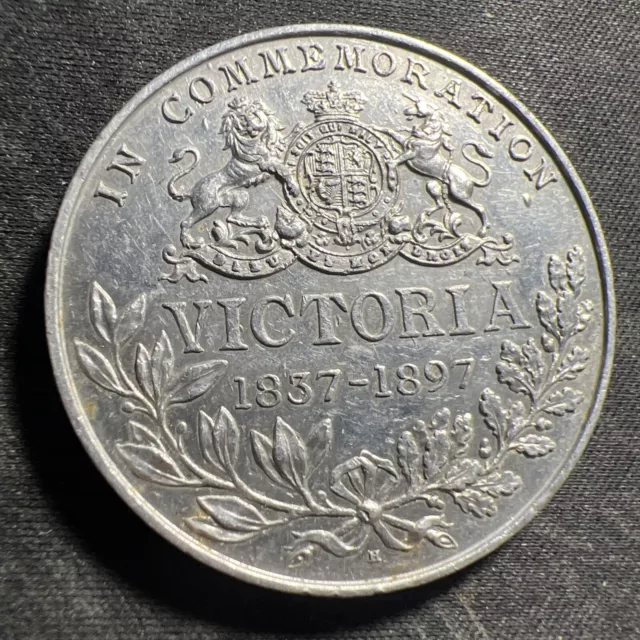1837 - 1897 Queen Victoria Diamond Jubilee Commemorative Medal Z1099 2