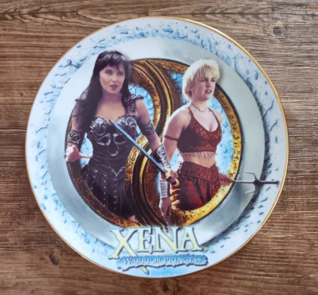 "Yin-Yang Chakram" Xena Limited Edition Collector's Plate