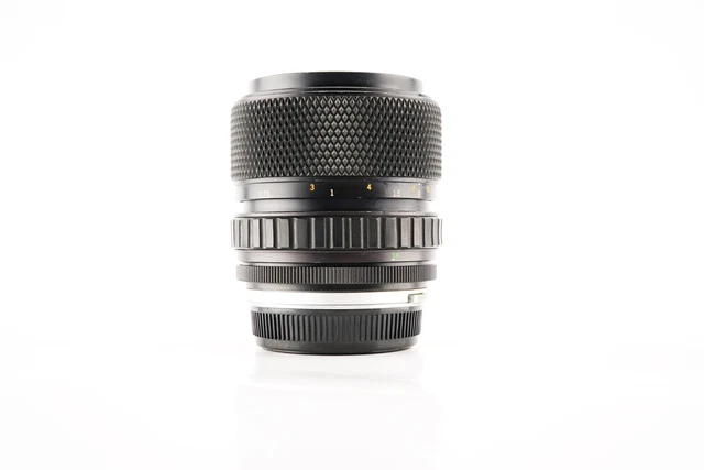 Ex Olympus Om-System S Zuiko Auto-Zoom 35-70mm F/4 Mf Objectif Japon 12