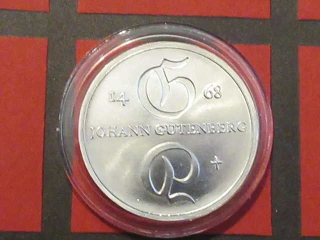 10   MARK  1968     DDR "A"       Johann  Gutenberg.     Silber.