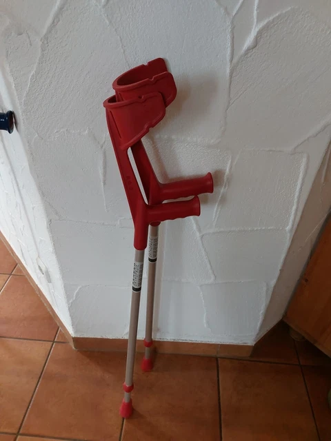 Zender Orthopädie                      Krücken