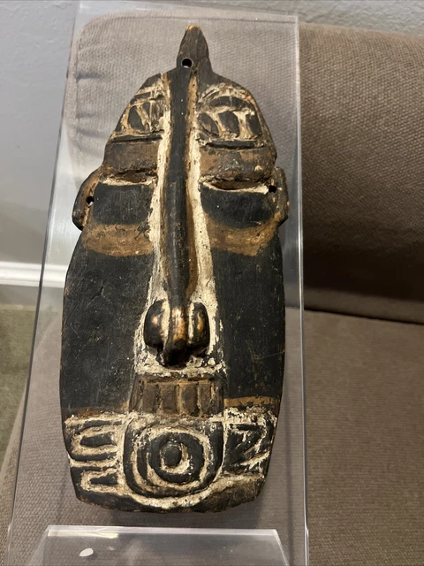 Rwanda African mask