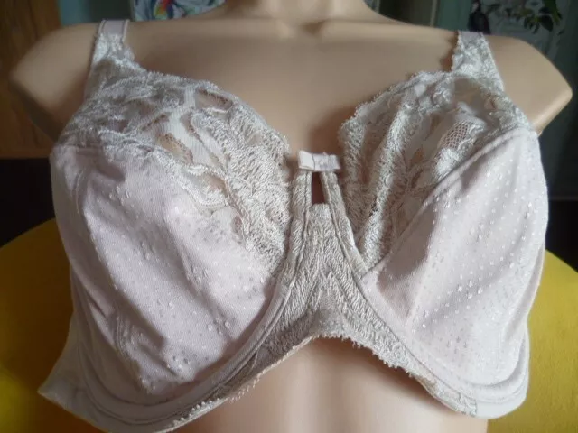 MARKS & Spencer stunning Bra size 42 D cup very sheer non padded
