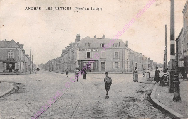 CPA 49000 ANGERS LES JUSTICES Place des Justices Docks du Centre ca1928