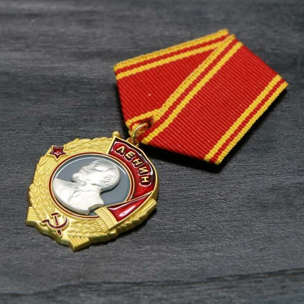 Wwii Russian Soviet Union Cccp Order Of Lenin Medal Badge With Ribbon -34049