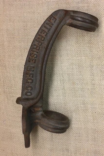 Old Banner Flag Pole 1 1/2” Bracket Heavy Duty Iron Vintage Enterprise Mfg Co