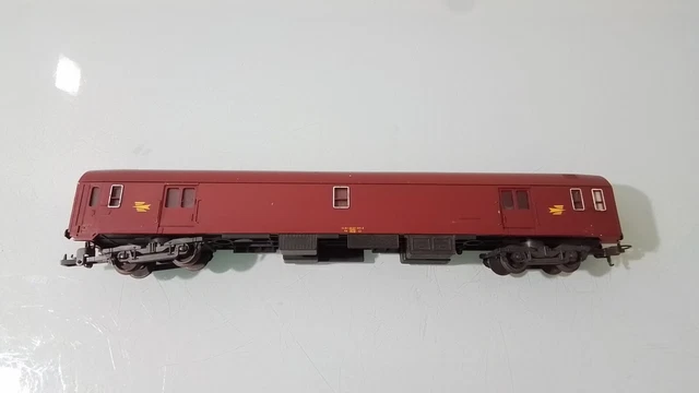 Lima Ho 309328. Voiture La Poste Sncf