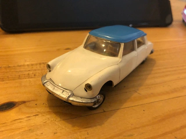 Citroën DS 19 Cabriolet 1961 Beige Limited Edition NOREV 1 18