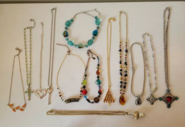 Amazing Lot Of 13 Vintage To Now Beautiful Costume Jewelry Necklaces