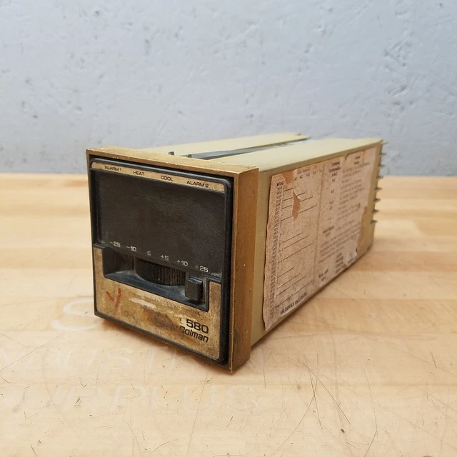 Barber Coleman 585A-00015-000-0-05 Temperature Controller, 20/240V, 580 Series
