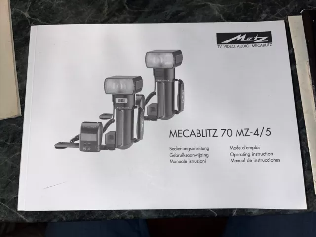 Metz Mecablitz 70 MZ 4/5 Electronic Flash Manual Nikon Camera