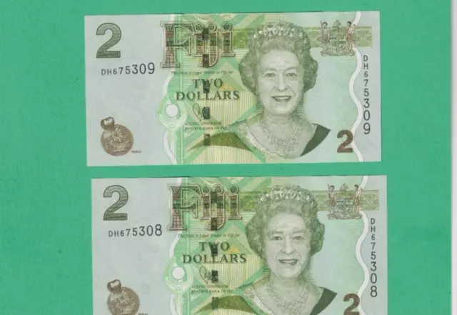 Fiji - 2007-11 - 2x $2 Two Dollar Banknotes - Fine - CONSECUTIVE SERIALS
