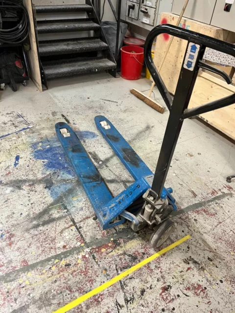 Tractel Pioneer Hand Pallet Pump Truck - Up To 2000kg Blue! Used GREAT condition