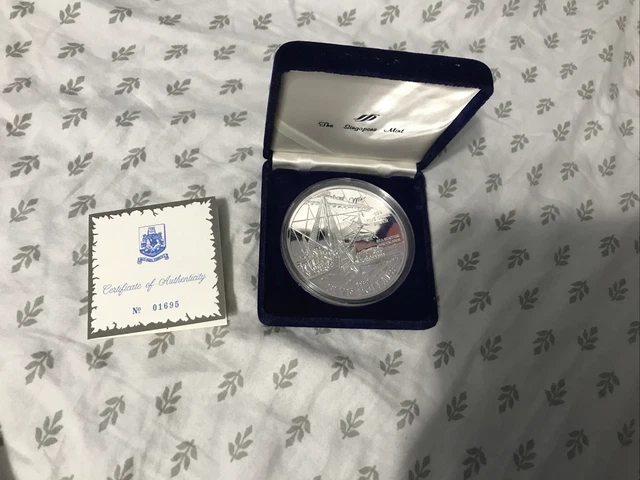 Bermuda 1987 5 Oz Silver Proof Coin - Sea Venture Wreck with Box & COA