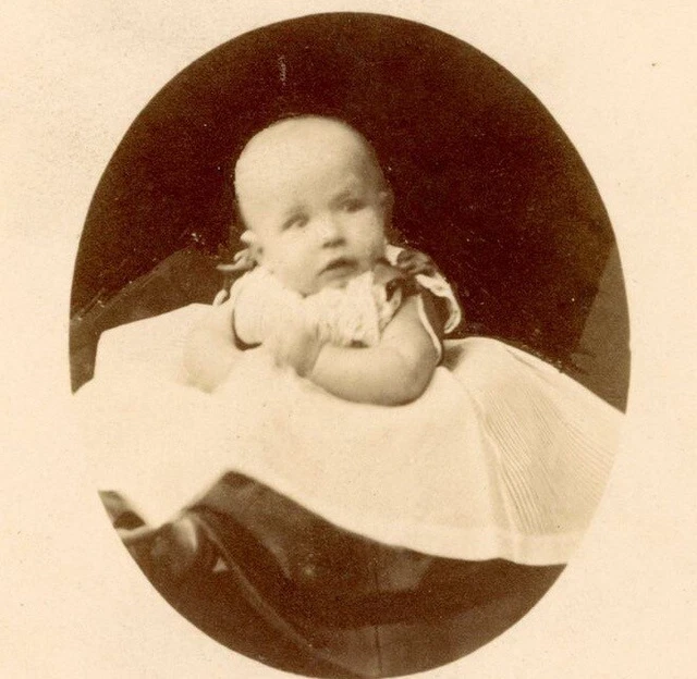 Antique CDV Carte De Visite Hazard Clapham Common London portrait cute baby #22