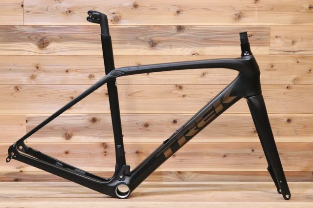 TREK DOMANE SL5 DISC GEN3 2022 model 52 size carbon disc road bike