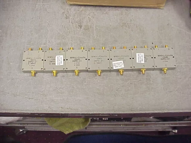 Mini-Circuits ZAPD-21-1 DC Pass Power Splitter Combiner 500 MHz to 2000 MHz