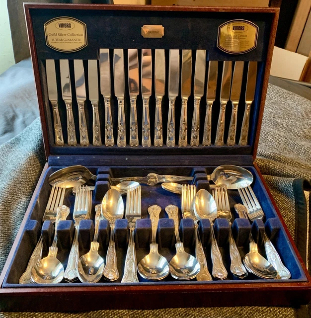 VINERS KINGS ROYALE 44 PIECE SILVER PLATED CUTLERY SET in