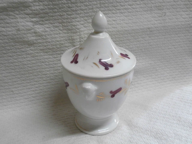 SUCRIER EN PORCELAINE DE VIEUX PARIS POT BONBONNIERE TERRINE DECOR