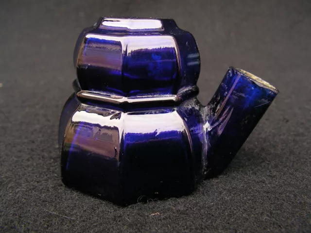 Ancien encrier siphoide en verre bleu cobalt