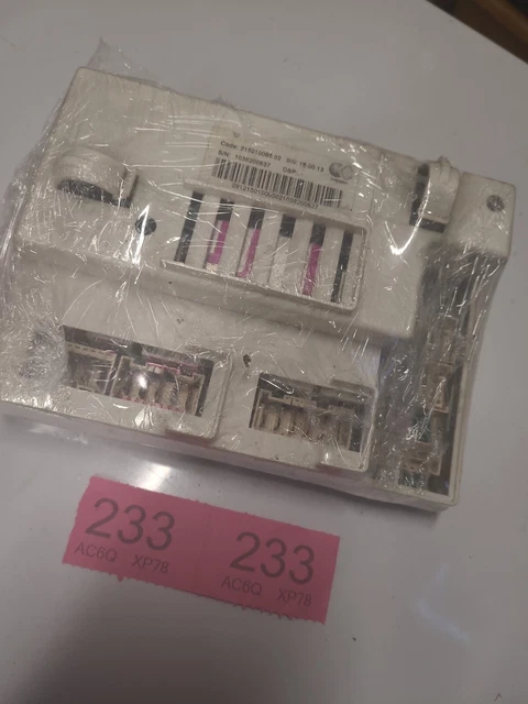 HOTPOINT Washing Machine    WML520P UK  PCB Main Control Module 215010085.02