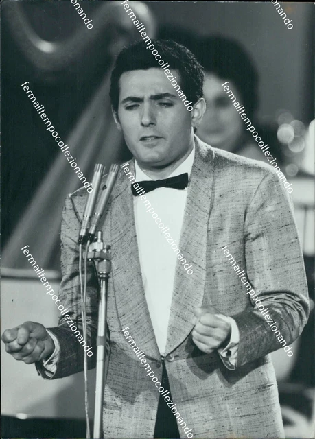FO2476 FOTO ORIGINALE luciano rondinella cantante personaggi famosi EUR