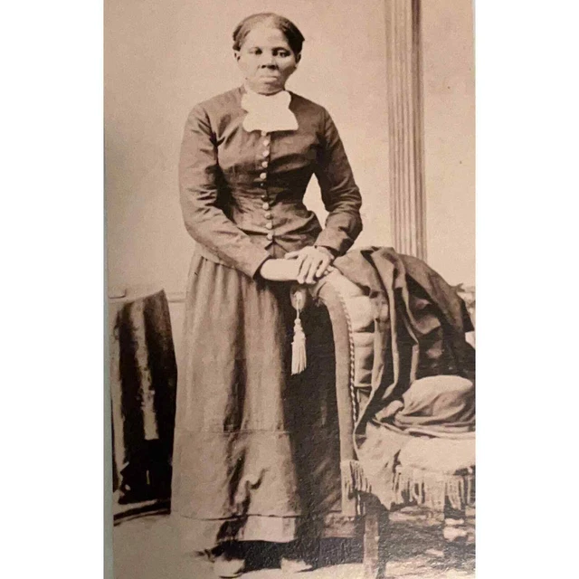 Harriet Tubman 1823-1913 - LEIB IMAGE ARCHIVES Postcard